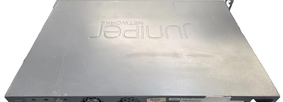Коммутатор Juniper Networks EX3300 24-Port Gigabit Ethernet Switch to Power On O