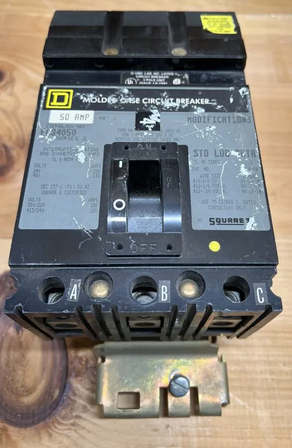 Автоматический выключатель Square D Circuit Breaker FA34050 50A 3-Pole 240/480V 
