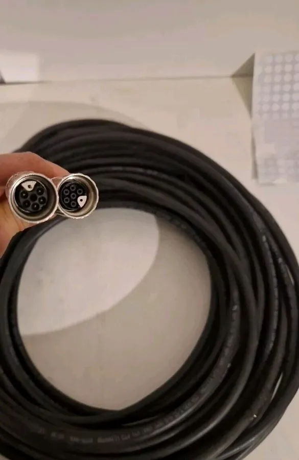 Робот KUKA ROBOTICS XS REF 00-207-454 CABLE 25m