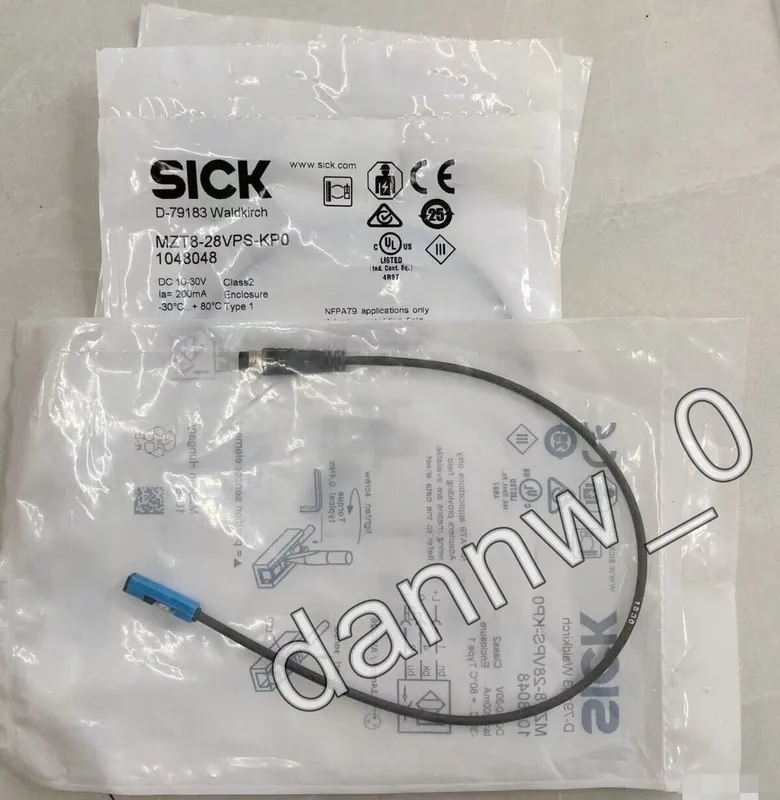 Фотоэлектрический датчик SICK MZT8-28VPS-KP0 Photoelectric Switch Sensor One