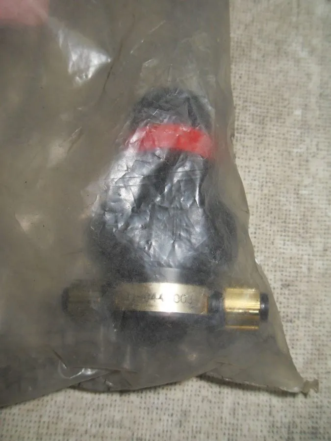 Трубопроводная арматура Norgren 11-044-003 5-100 psi Manual Air Pressure Regulat