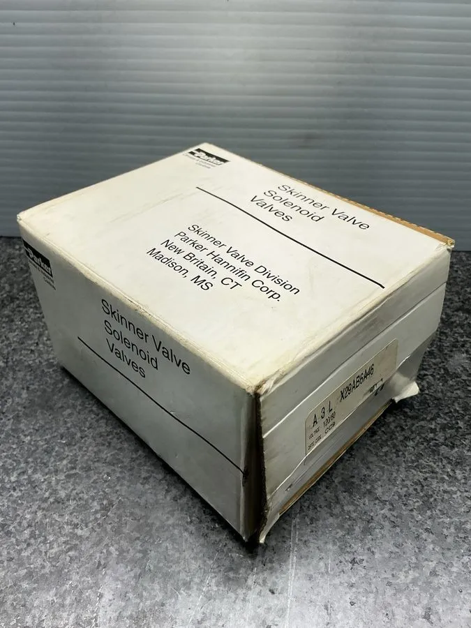 Электромагнитный клапан Parker A3LX29 A3LX29AB6A46 Pneumatic Solenoid Valve — фото лота 2