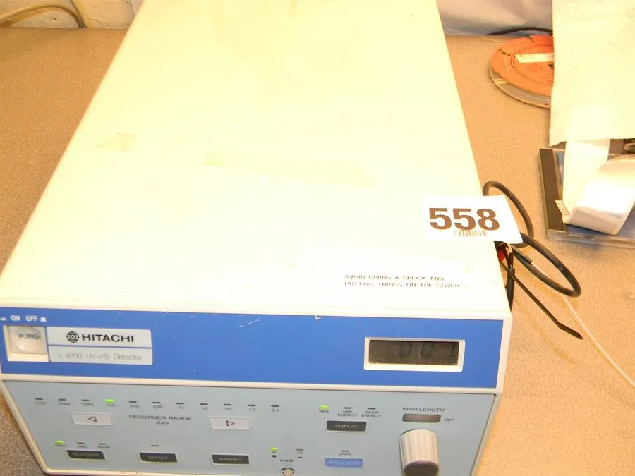 Лабораторный прибор Hitachi L-4200 UV VIS Detector P/N 885-5041, W 5MM Flow Cell — фото лота 1