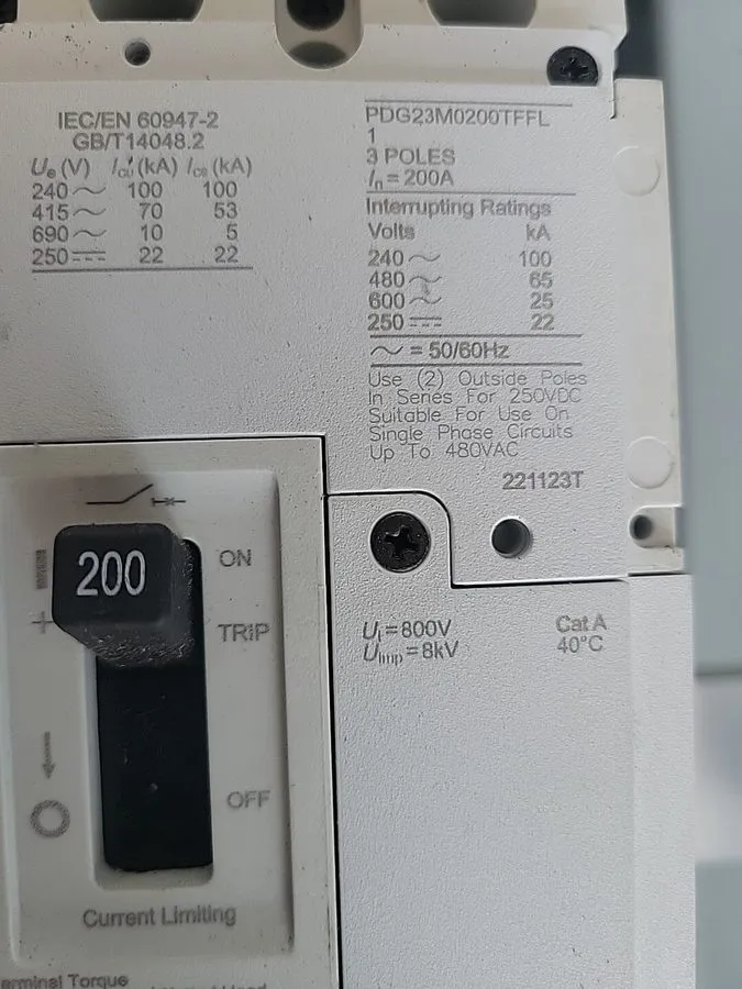 Автоматический выключатель Eaton PDG23M0200TFFL 3 Pole 200 Amp 600 Volt 65kA@480