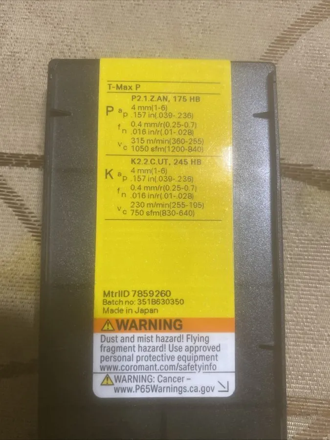 Режущий инструмент SANDViK Insert DNMG 15 04 12-PR 4415. DNMG 433-PR.