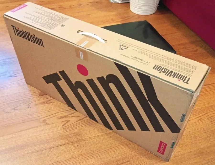 Монитор Lenovo ThinkVision T34w-30 34' WQHD Monitor 1500R Curve 4K 3440x1440 21: