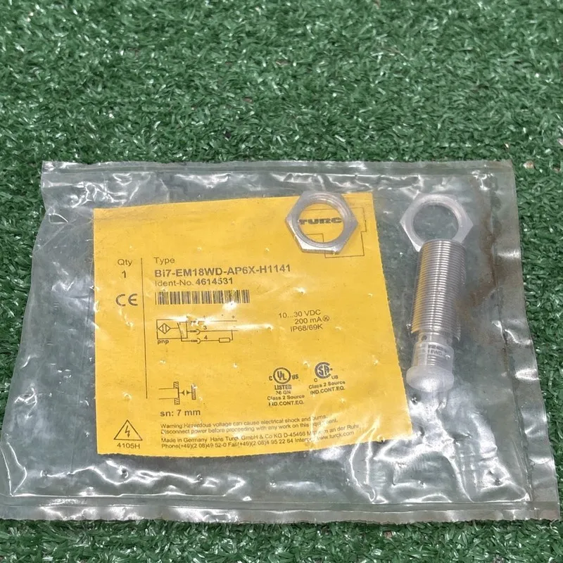 Датчик приближения Turck Bi7-EM18WD-AP6X-H1141 Proximity Sensor — фото лота 2