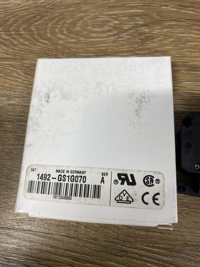 Фото лота 1492-GS1G070 от продавца №43815
