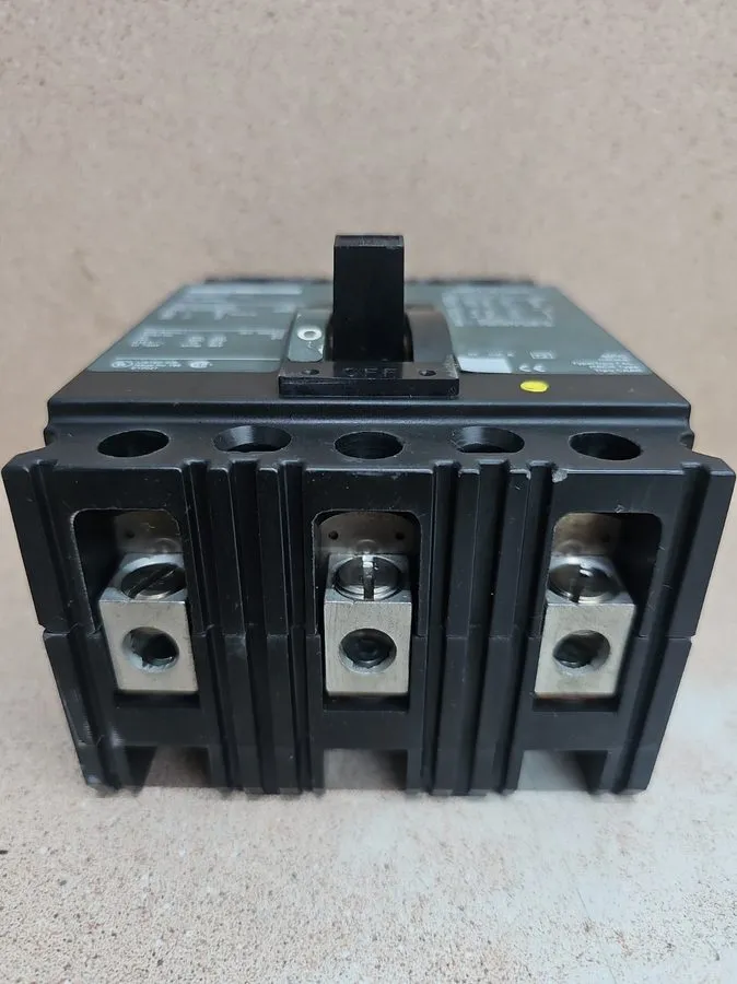 Автоматический выключатель Square D 60 Amp 18kA@480V Max Circuit breaker FAL3406
