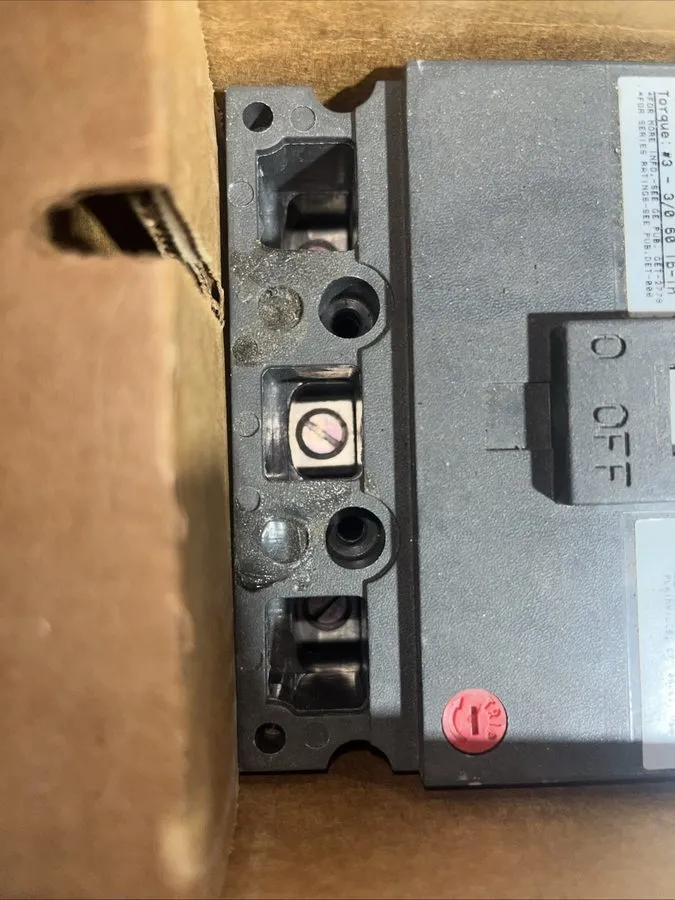 Автоматический выключатель GE Circuit Breaker TED134100WL 100A 3 Pole TED134100  — фото лота 2