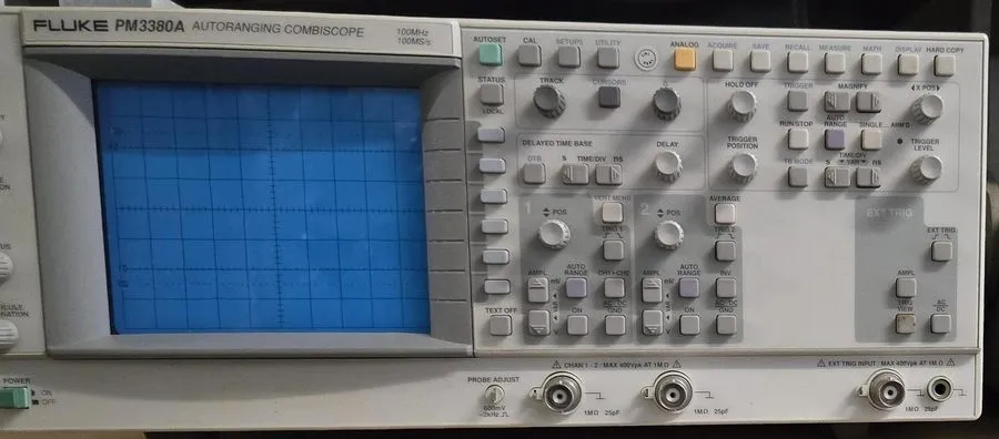 Осциллограф FLUKE PM3380A Oscilloscope — фото лота 1