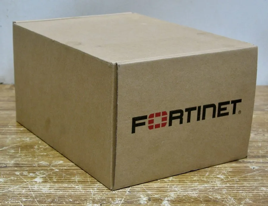 Межсетевой экран FORTINET Fortigate 30E 5Port RJ45 GE FG-30E, good