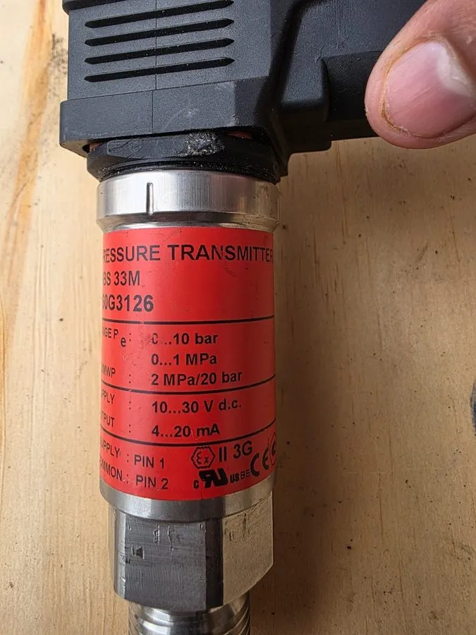 Датчик давления Danfoss 060G3126 MBS 33M Pressure Transmitter — фото лота 1