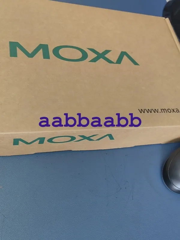 IIoT-устройство MOXA CM-600-4TX V1.0.1 Ethernet Switch