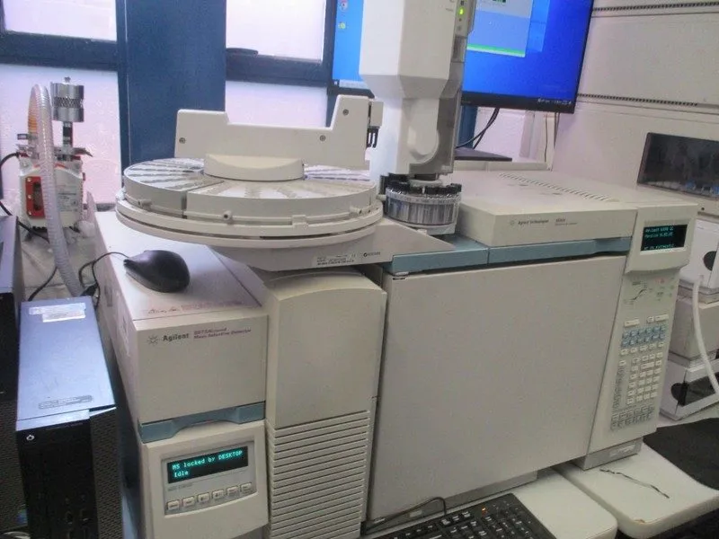 Хроматограф Agilent 6890N, 5973N GC-MS with 7683 Autosampler, Working