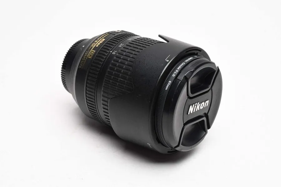 Объектив Nikon AF-S DX NIKKOR 18-300mm f/3.5-5.6G ED VR Zoom Lens Serviced