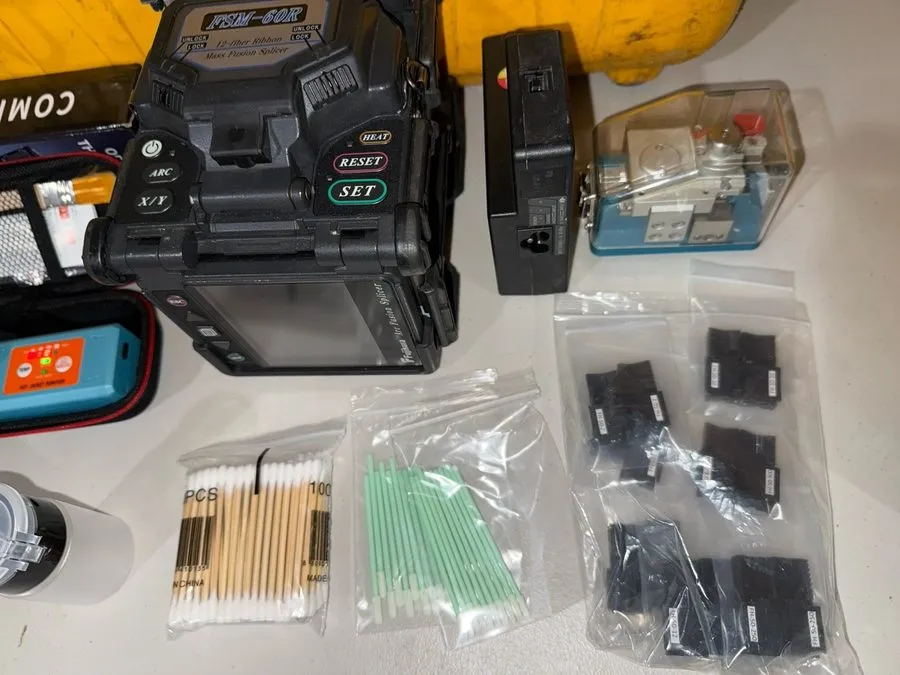 Сварочный аппарат Fujikura FSM-60R Optical Fiber ARC Fusion Splicer