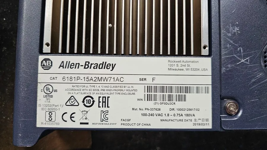 Промышленный компьютер Allen-Bradley 6181P-15A2MW71AC SER F Panel PC 15" HMI NON