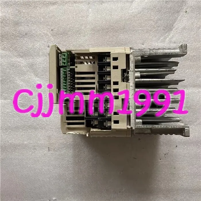 Частотный преобразователь Yaskawa inverter V1000X CIMR-VB4X0009BBA-8110 3.7kw/3k
