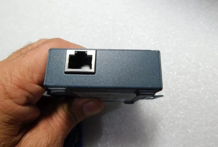 IIoT-устройство Lantronix UDS1100 Universal POE Serial Device Server Ethernet RS
