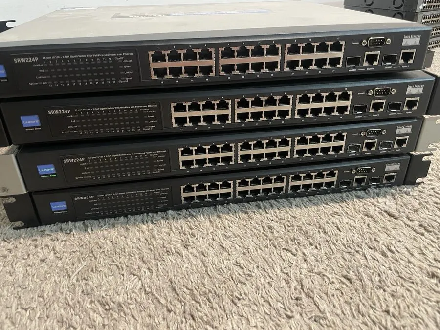 Коммутатор Cisco Linksys SRW224P 24-Port 10/100 Managed 2-Port Gigabit PoE Switc