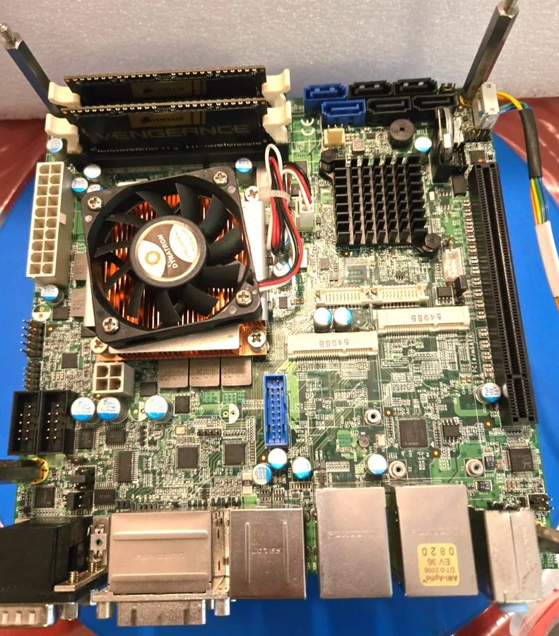 Материнская плата iBase MI970VF Industrial SBC Intel i7-3632QM 16GB DDR3 Industr — фото лота 1