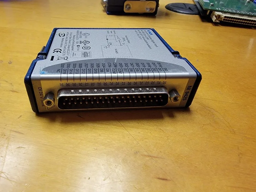 Модуль ввода-вывода National Instruments NI9425 C Series Digital Module