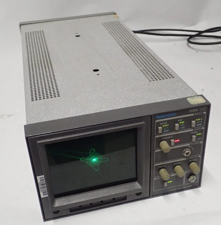 Маршрутизатор TEKTRONIX 1720 VECTOR SCOPE IN 90-250Vac POWER UP