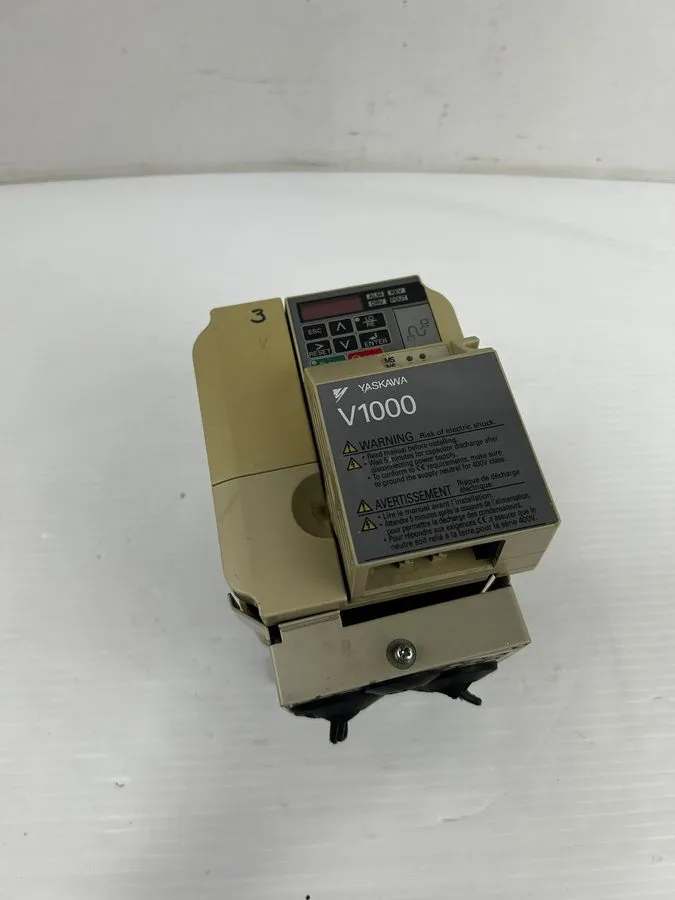 Частотный преобразователь Yaskawa V1000 AC Drive CIMR-VU4A0005FAA Rev. A 3HP 3Ph