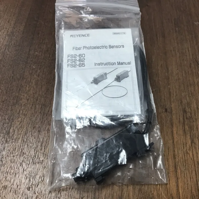Фотоэлектрический датчик Keyence FS2-60P Fiber Photoelectric Sensor 12-24VDC — фото лота 2