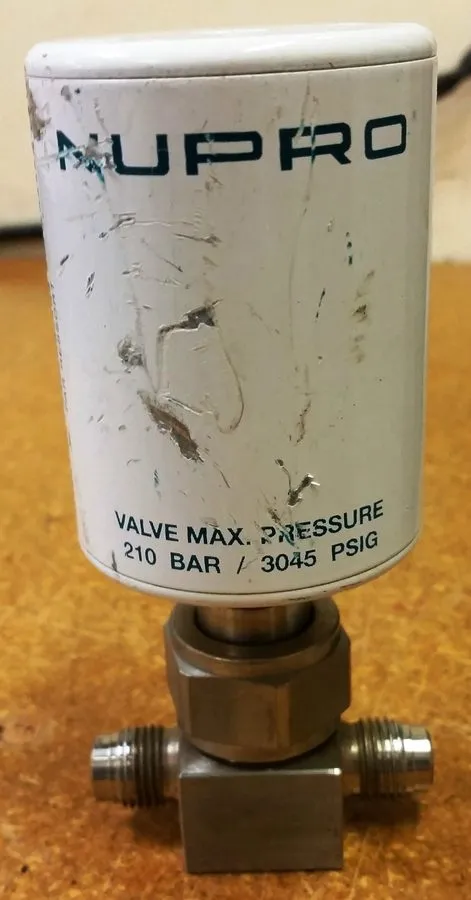 Клапан NUPRO SWAGELOK # 6LV-HDVR4-P-C NORMALLY CLOSED AIR OP. DIAPHRAGM.VALVE