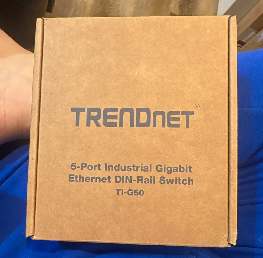 Коммутатор TRENDnet TI-G50 5-Port Hardened Industrial Gigabit DIN-Rail Switch 12
