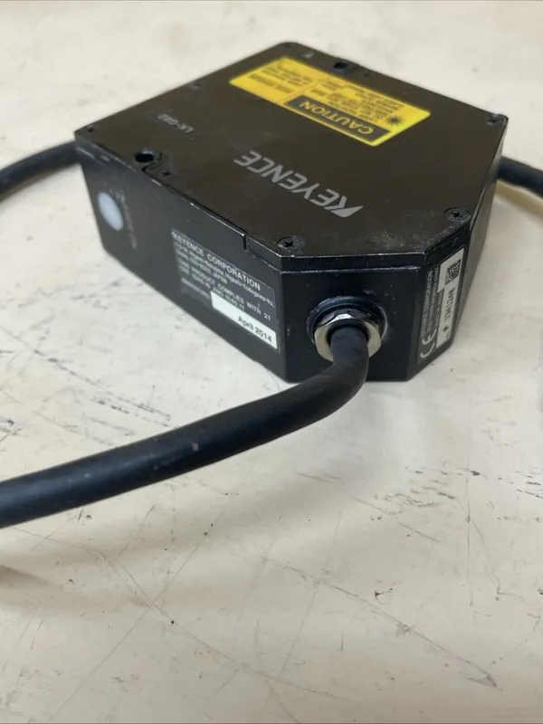 Фотоэлектрический датчик Keyence LK-G82 Laser Displacement Photoelectric Sensor — фото лота 2