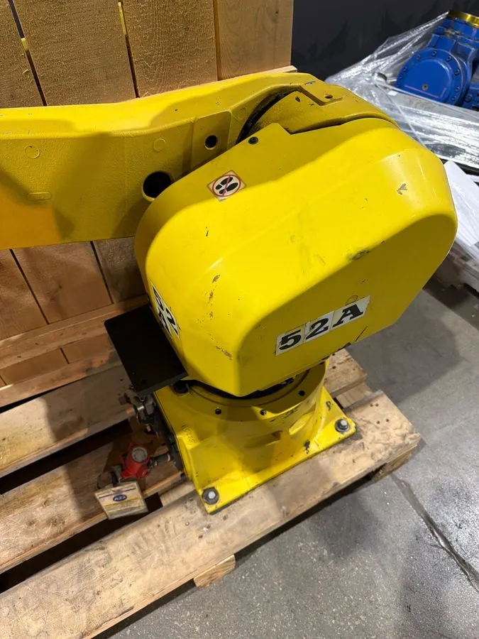 Робот FANUC M-16IB/20 INDUSTRIAL ROBOT ARM A05B-1216-B202 2005 ARM ONLY — фото лота 1