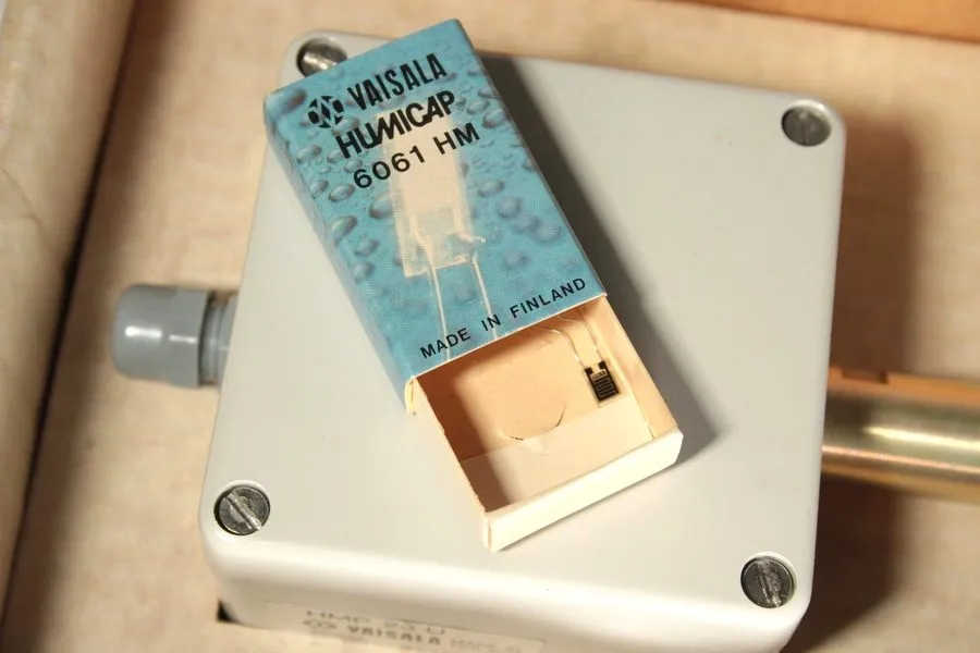 Датчик VAISALA HMP 23 U Humidity Sensor HMP23U High Sensitivity Capacitance Hygr