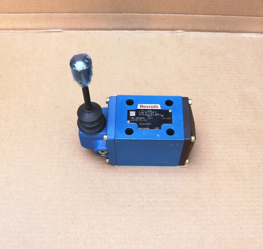 Пневмораспределитель REXROTH R900586919 DIRECTIONAL CONTROL VALVE