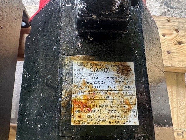Серводвигатель FANUC α12/3000 AC Servo Motor 2.8kW 155V 12Nm 3000RPM A06B-0143-B