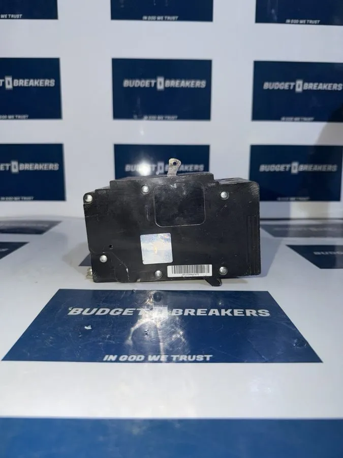 Автоматический выключатель Square D EGB34070 Bolt On Circuit Breaker 70A 3P 480V — фото лота 2