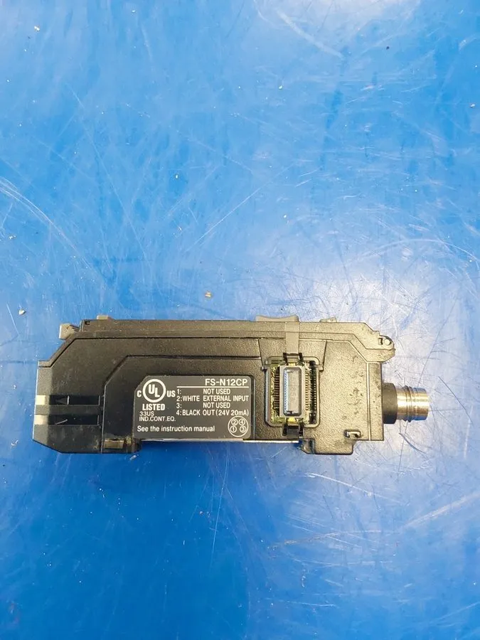 Датчик Keyence FS-N12CP Fiber Sensor Amplifier