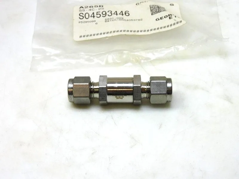 Клапан Swagelok SS-4C-25 Stainless Steel Poppet Check Valve FNSP