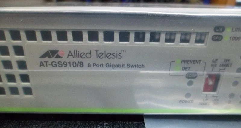 Коммутатор ALLIED TELESIS 8 PORT GIGABIT SWITCH Model: AT-GS910/8 [ 100-240VAC,