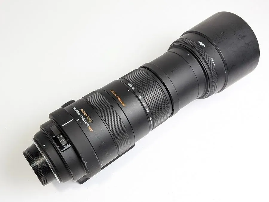 Объектив Sigma 150-600mm F5-6.3 DG OS HSM Telephoto Lens Excellent Condition