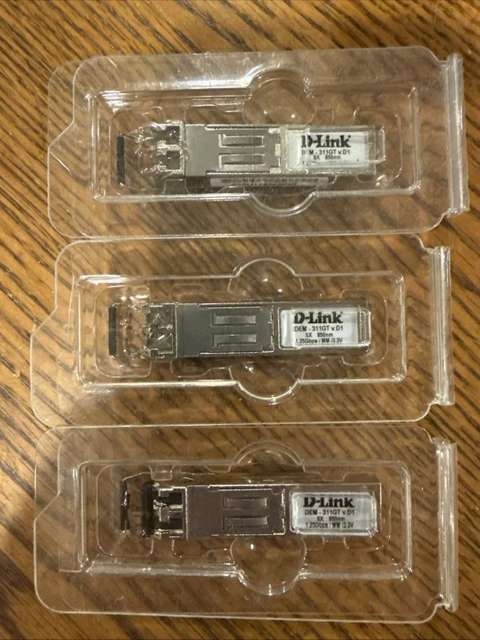 Трансивер D-Link Compatible DEM-311GT 1000BASE-SX 550m MMF 850nm SFP Transceiver
