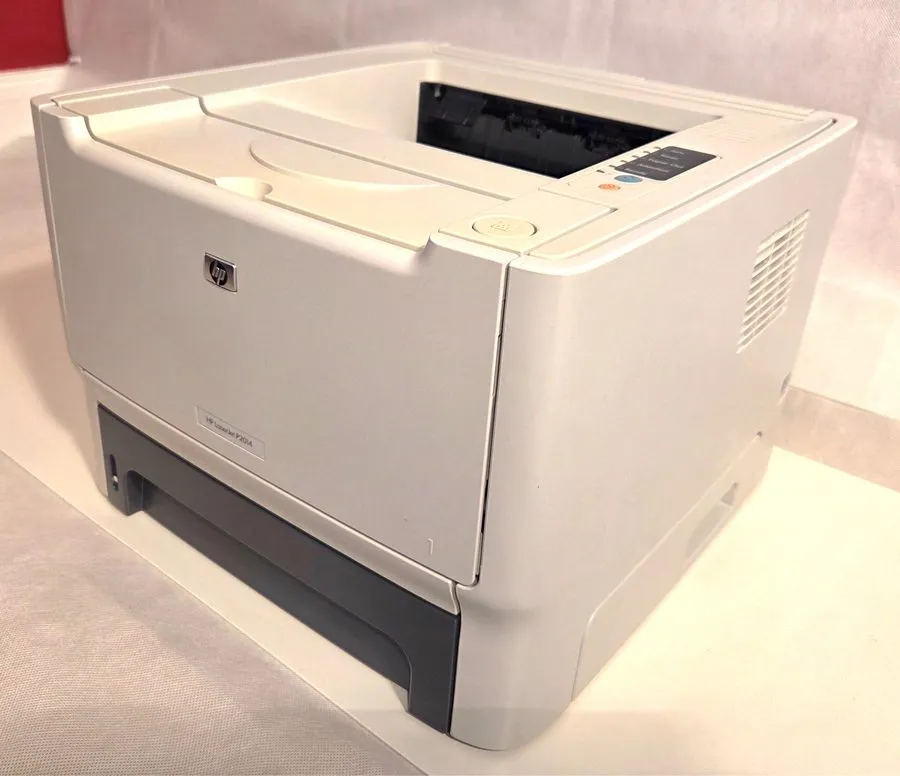 Лазерный принтер HP LaserJet P2014 Standard Laser Printer w/ extra HP Ink Cartri — фото лота 1
