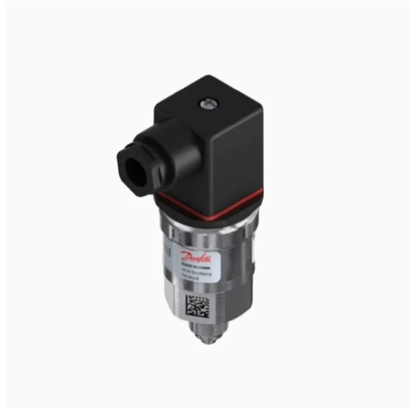 Датчик давления Danfoss 060G7615 pressure transmitter MBS 1750