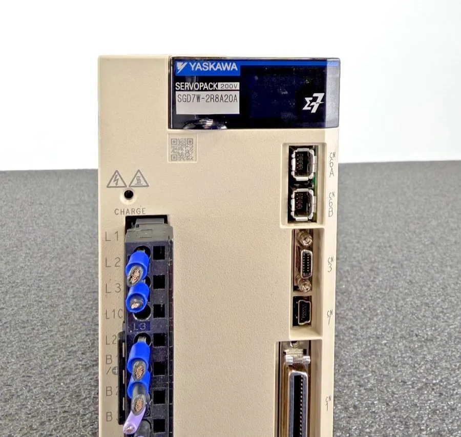 Сервопривод YASKAWA SGD7S-2R8A20A ac servo drive servopack