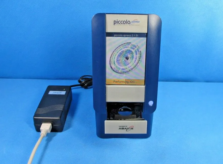 Анализатор Abaxis Piccolo Xpress Chemistry Blood Analyzer Model 110-1000R. Rev.  — фото лота 1