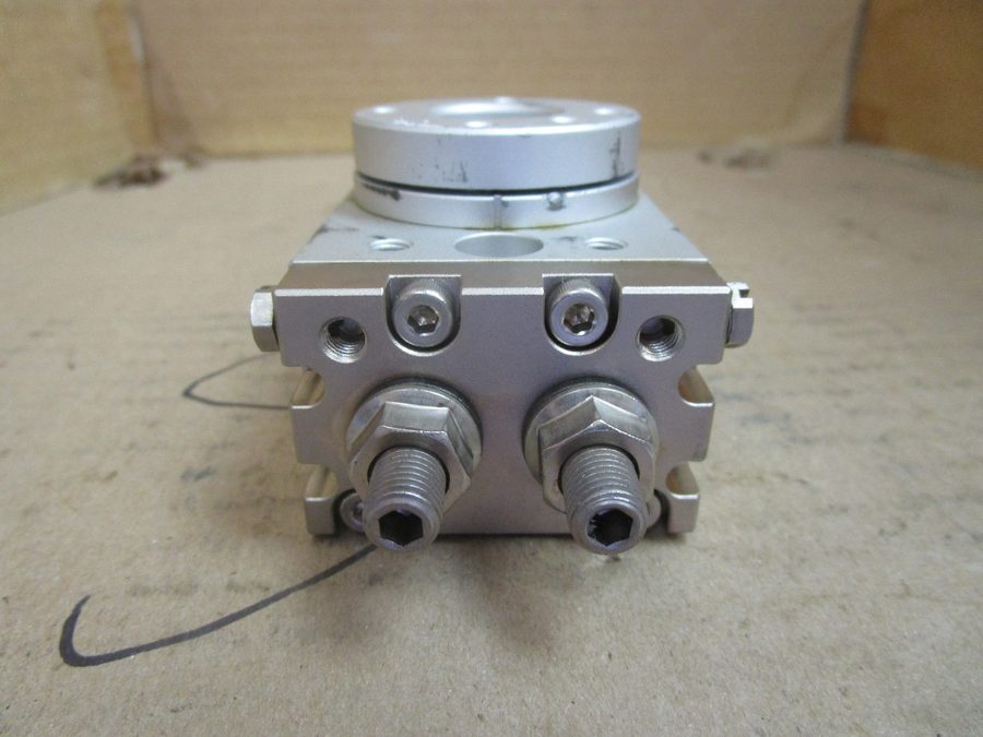 Фото лота MSQB10A-DIL00232 от продавца №60106