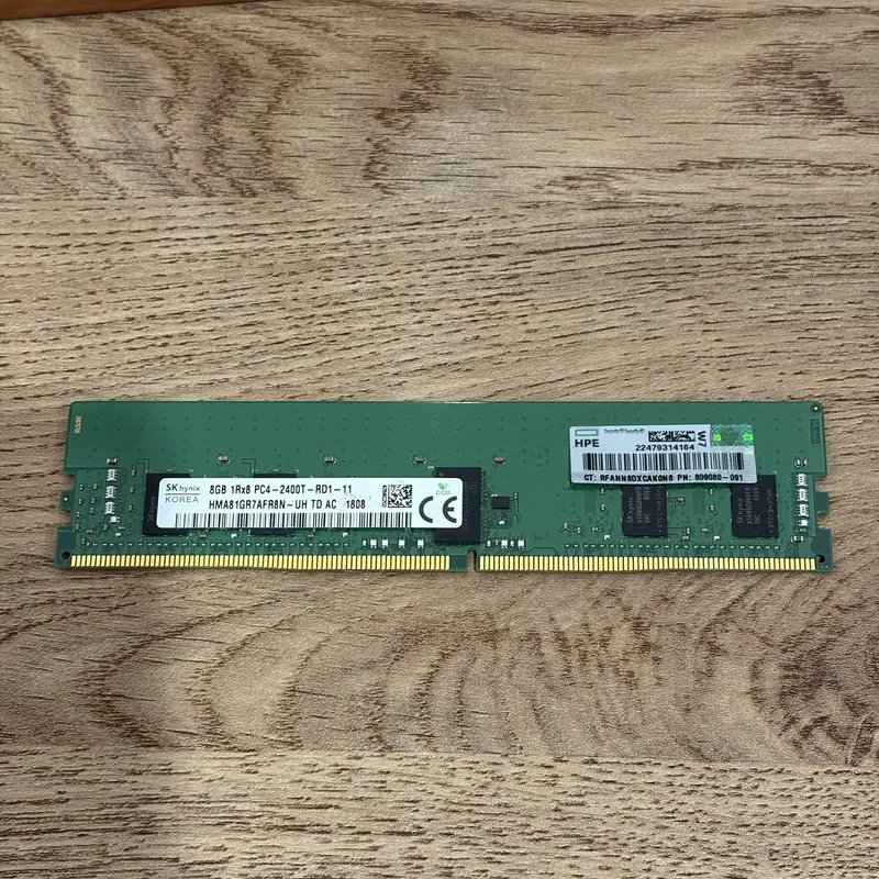 Модуль памяти SK Hynix HPE PART 809080-091 8GB PC4-2400T DDR4 1Rx8 Server Memory — фото лота 1