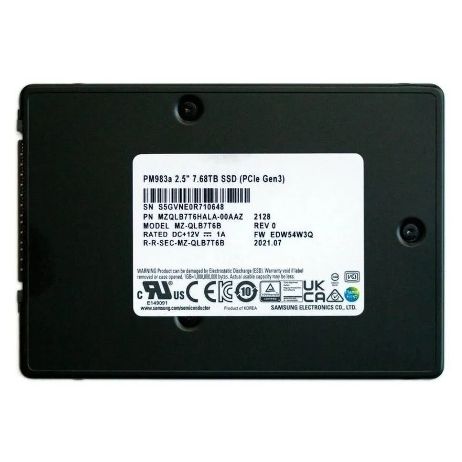 SSD-накопитель Samsung PM983A 7.68TB SSD 2.5" U.2 PCIe Gen3 NVMe MZ-QLB7T6B MZQL